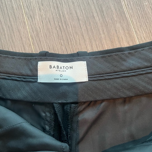 Babaton Atlier Pleated Shorts - Picture 6 of 7